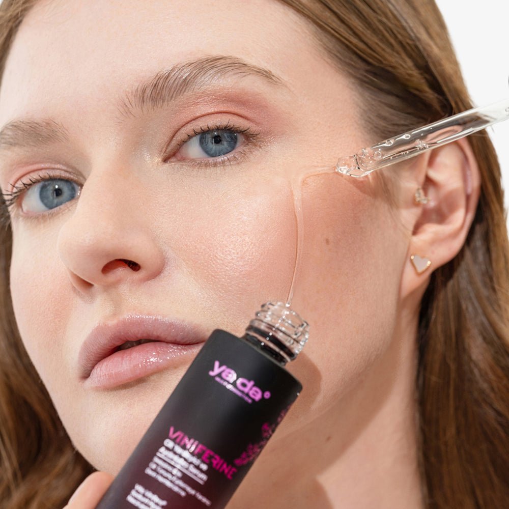 Viniferine Cilt Yenileyici Aydınlatıcı Serum ve Krem Seti