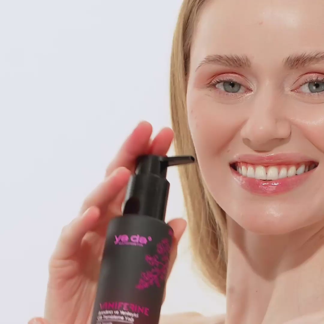 Videoyu yükle: Viniferine Arındırıcı ve Yenileyici Cilt Temizleme Yağı